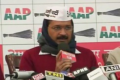 'आप' ने किया बिजली दरें आधी करने, दिल्ली को पूर्ण राज्य का वादा 'आप' ने किया बिजली दरें आधी करने, दिल्ली को पूर्ण राज्य का वादा