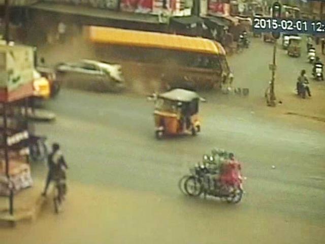 Bus Mows Down 3 on Its Way to Jagan Reddy's Rally in Andhra Pradesh