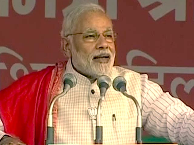 इंडिया 7 बजे : पीएम बोले, राजनीति का एक मकसद, विकास