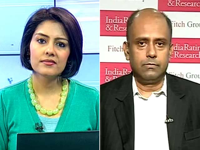 Video : India Ratings Maintains Stable Rating on Large Banks