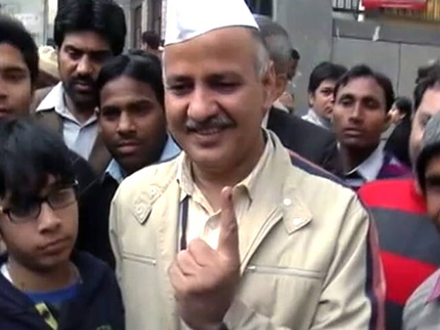 मुकाबला सिर्फ ईमानदारी और बेईमानी के बीच : मनीष सिसोदिया