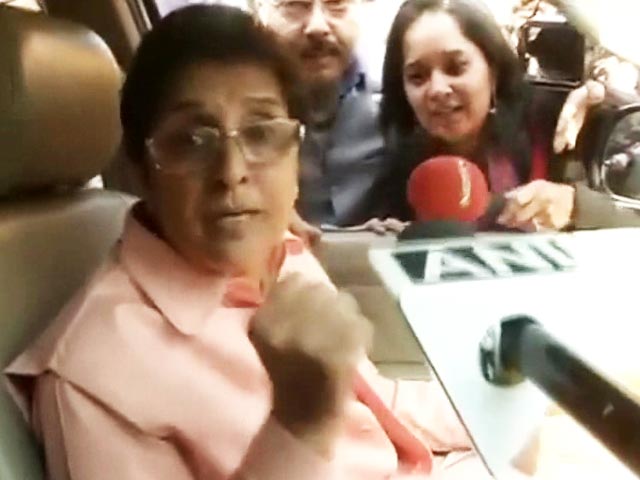 Angry Kiran Bedi Wields Video Against AAP, Which Refutes Her Claims