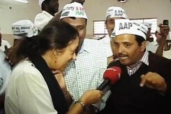 Karnataka's AAP Celebrates Delhi Win, Congratulates Arvind Kejriwal Karnataka's AAP Celebrates Delhi Win, Congratulates Arvind Kejriwal