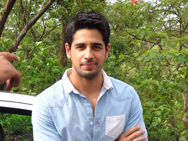 Sidharth Malhotra Bags Another Karan Johar Film