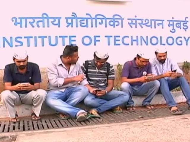 How 10 IIT Bombay Students Helped Aam Aadmi Party Stump BJP on Social Media