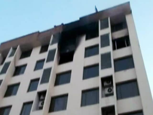 Video : नीमराणा के होटल में आग, तीन लोगों की मौत