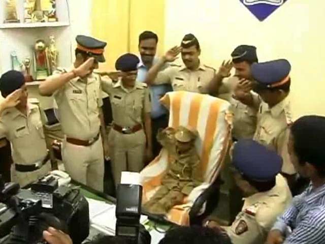 Battling Last Stage of Cancer, This 7-Year-Old Turns Police Officer for a Day