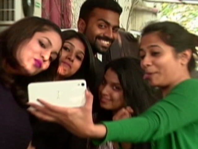 A Smart Selfie Smartphone