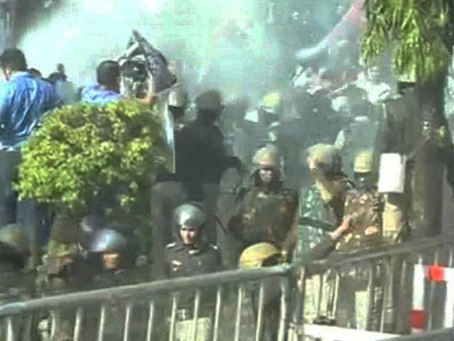 Video : व्यापम घोटाले को लेकर भोपाल में कांग्रेस का प्रदर्शन
