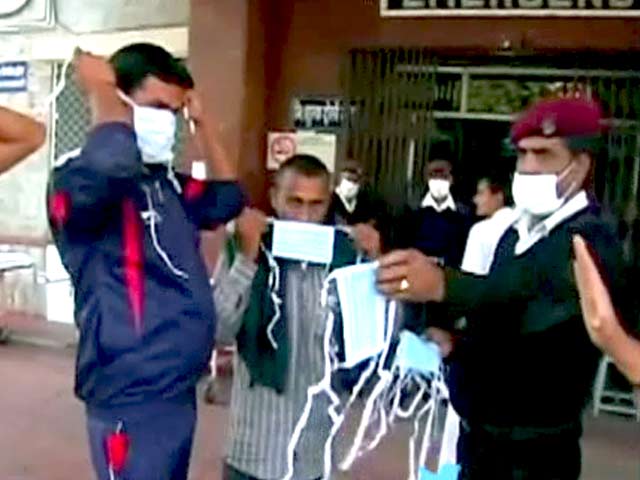 इंडिया 7 बजे : दिल्ली सरकार ने तय की स्वाइन फ्लू टेस्ट की कीमत