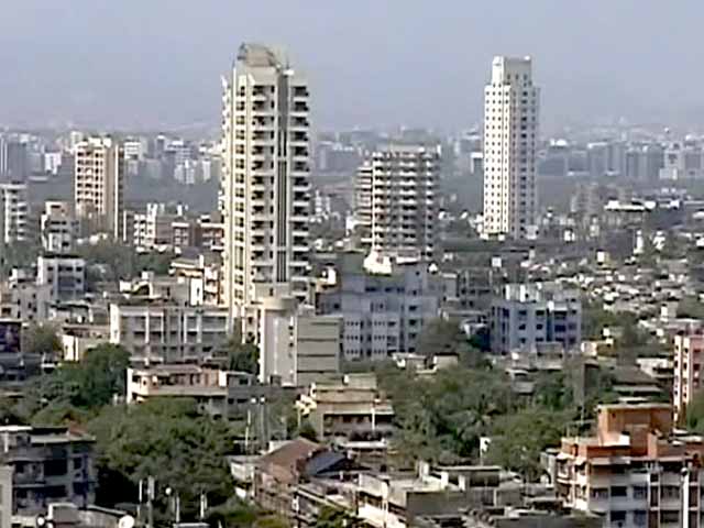 मुंबई के फ्लैट, लंदन में सौदा!