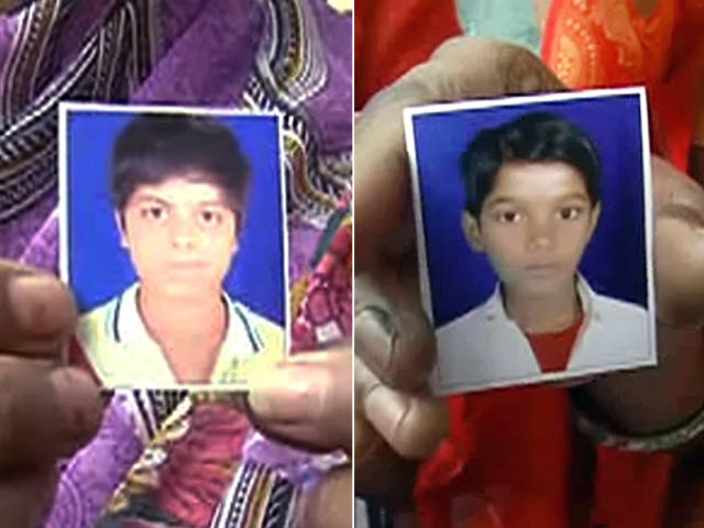 एक महीने से लापता हैं दो बच्चे, इन्हें परिवार से मिलवाइए