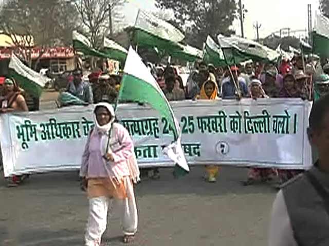 इंडिया 9 बजे : बदलेगा भूमि अधिग्रहण कानून? इंडिया 9 बजे : बदलेगा भूमि अधिग्रहण कानून?