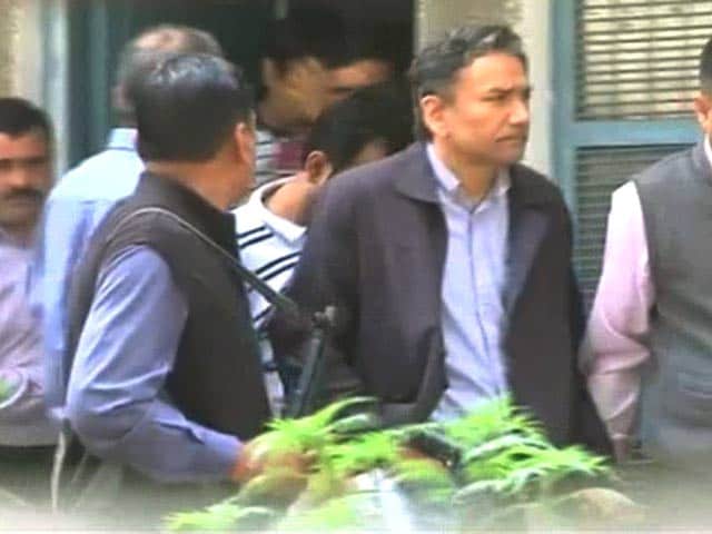 Video : Oil Espionage Case: Made to Sign Blank Papers, Alleges Arrested Former Journalist Santanu Saikia