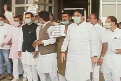 12 More Swine Flu Deaths in Gujarat, Government Under Fire Over Lack of Doctors 12 More Swine Flu Deaths in Gujarat, Government Under Fire Over Lack of Doctors