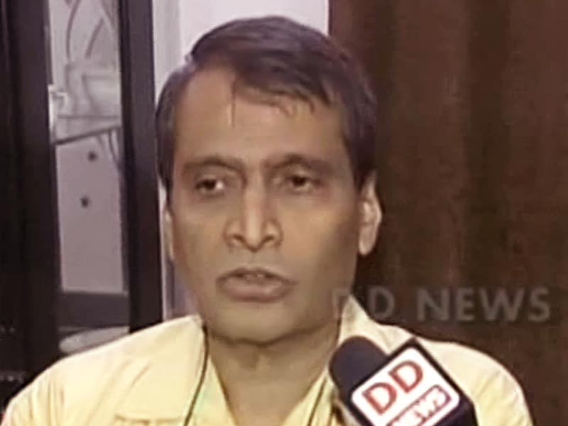 रेलवे को पटरी पर लाने की पूरी कोशिश करेंगे : प्रभु