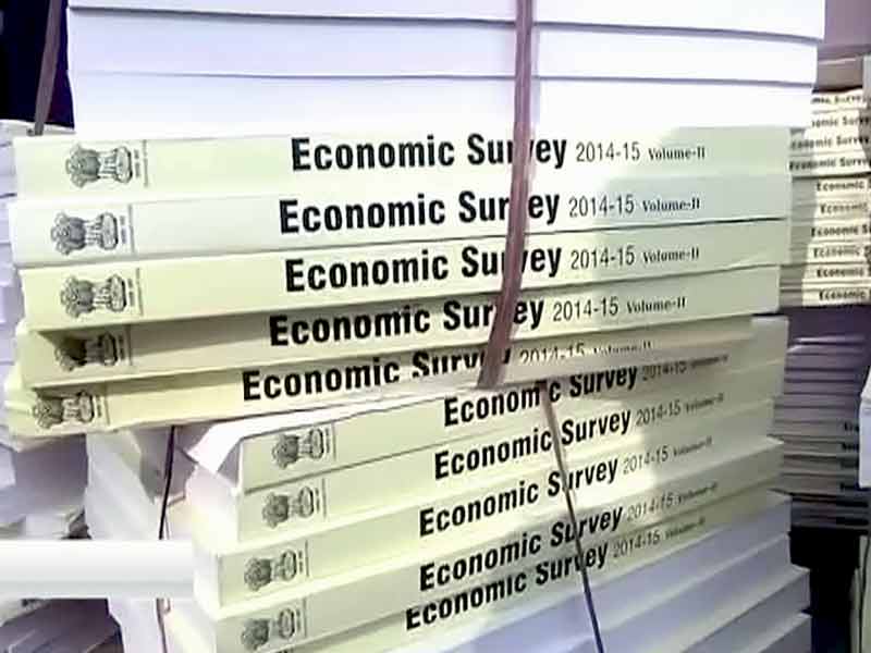 प्राइम टाइम इंट्रो : ख़त्म हो गया अर्थव्यवस्था का संकट?