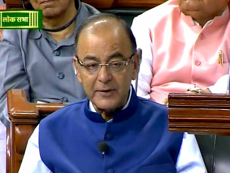 बजट : सिगरेट, पान मसाला, गुटखा हुए महंगे