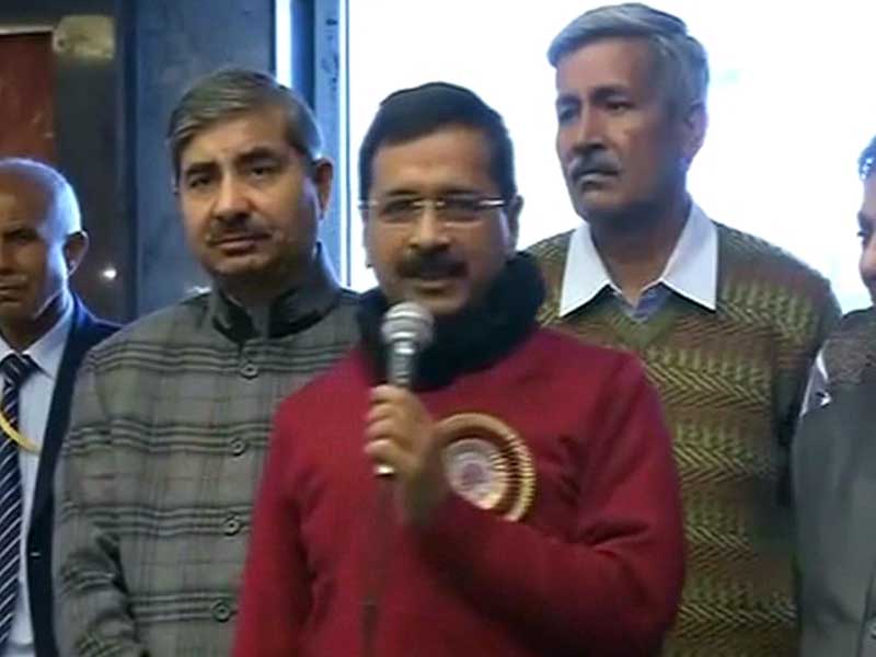 चतुर्वेदी के मुद्दे पर केजरीवाल ने केंद्र पर साधा निशाना