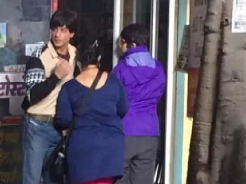 SRK Shoots for <i>Fan</i> in Delhi