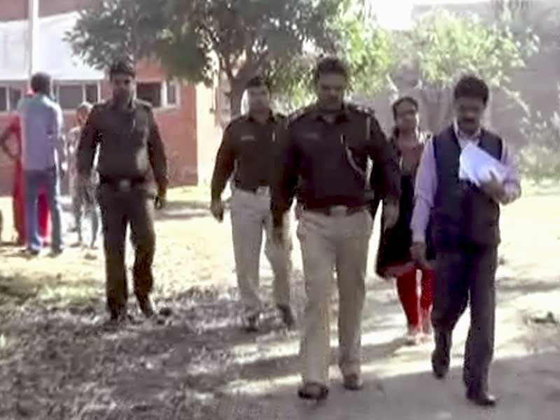 Videos : सोनीपत : गैंगरेप पीड़िता ने की खुदकुशी की कोशिश