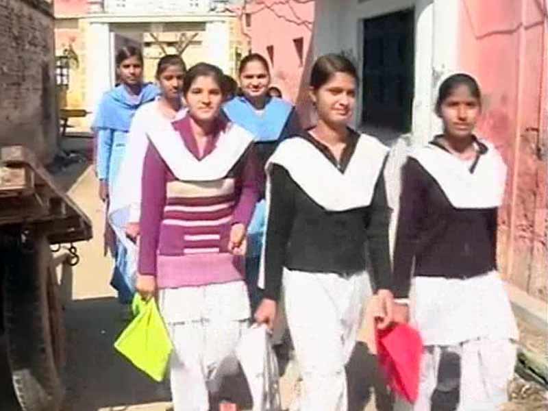 Haryana School Sex - 90 Per Cent Parents in Haryana Prefer Boys Over Girls, Reveals Survey