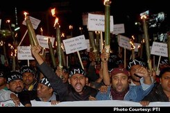 Nagaland Lynching: Internet and SMS Suspended, 18 Arrested Nagaland Lynching: Internet and SMS Suspended, 18 Arrested