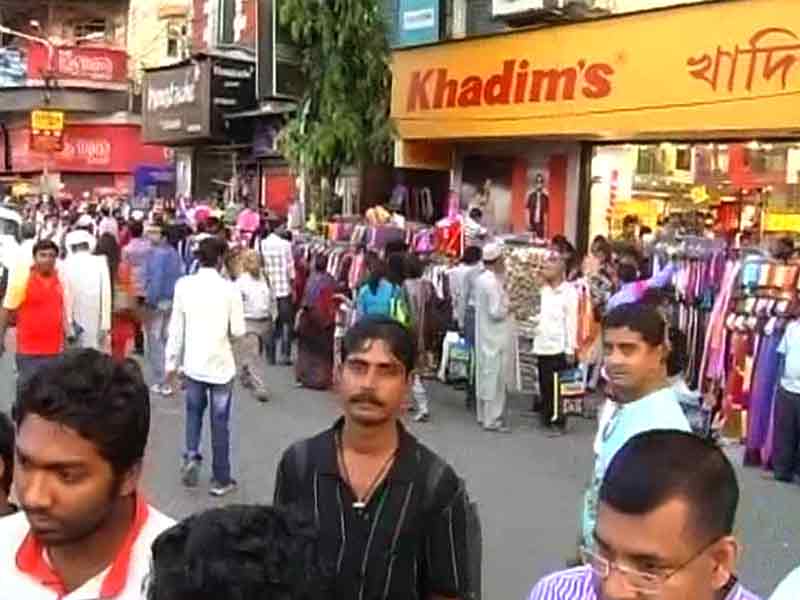 Video : Fear of Losing Customers May Force Kolkata's Iconic New Market to Shut Shops for 3 Days