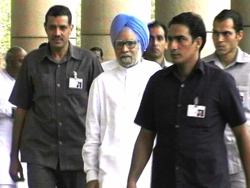 कोल ब्लॉक घोटाला : सीबीआई ने मनमोहन को बनाया आरोपी