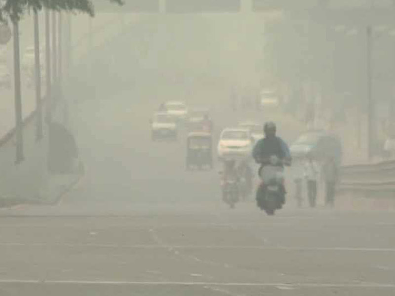 Are Rising Pollution Levels in the Capital Driving Away Expats From Delhi?