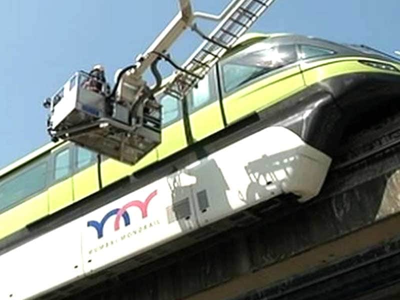 Video : Mumbai Monorail Services Resume After Disruption, Government Orders Probe