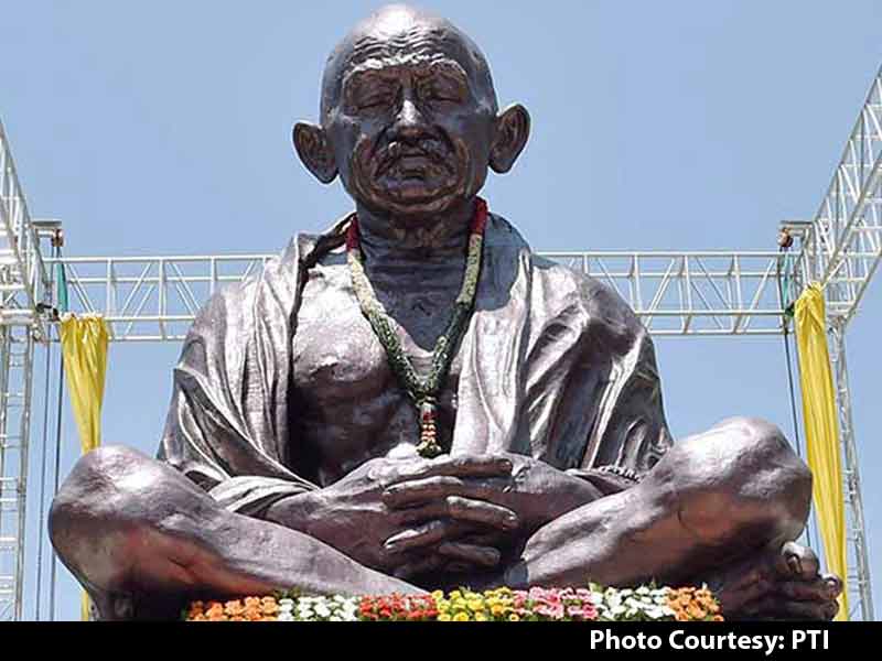 Video : Gandhi Jayanti Missing from Goa's Holiday Gazette, Congress Outraged
