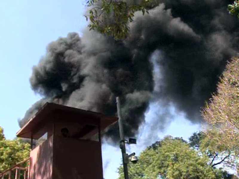 Videos : दिल्ली में संसद भवन परिसर में आग