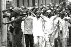 आखिर हाशिमपुरा में 42 लोगों की हत्या किसने की? आखिर हाशिमपुरा में 42 लोगों की हत्या किसने की?