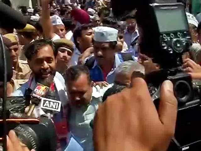 Video : Yogendra Yadav, Prashant Bhushan Dropped From AAP's National Executive