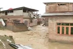 Flood Declared in Kashmir After Heavy Rain Flood Declared in Kashmir After Heavy Rain