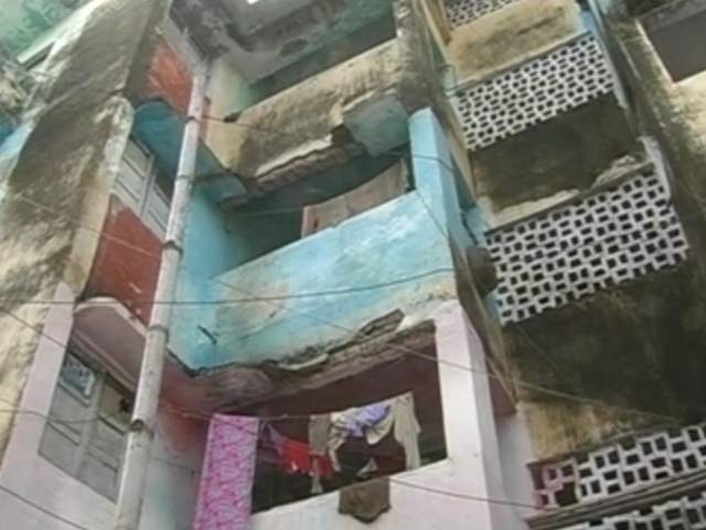 पटना में बम ब्‍लास्‍ट, चार केन बम बरामद