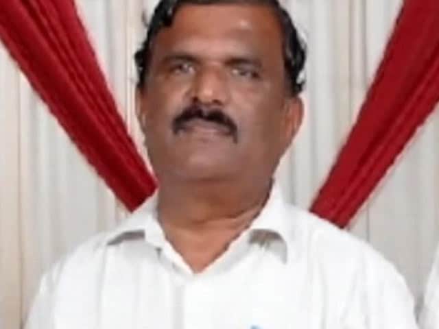 Son of Tamil Nadu Engineer Who Killed Himself Talks of Suspicious Phone Calls
