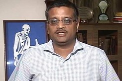 45th Transfer for IAS Officer Ashok Khemka, BJP Downplays it 45th Transfer for IAS Officer Ashok Khemka, BJP Downplays it