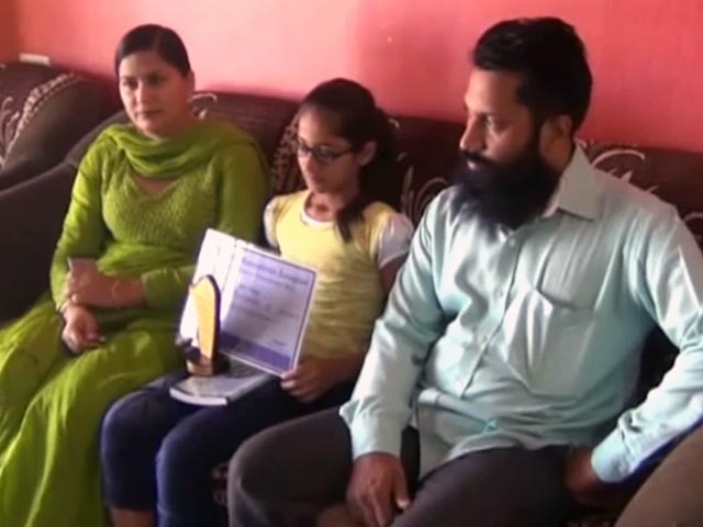 मुंबई में मुस्लिम छात्रा ने जीती भगवत् गीता प्रतियोगिता