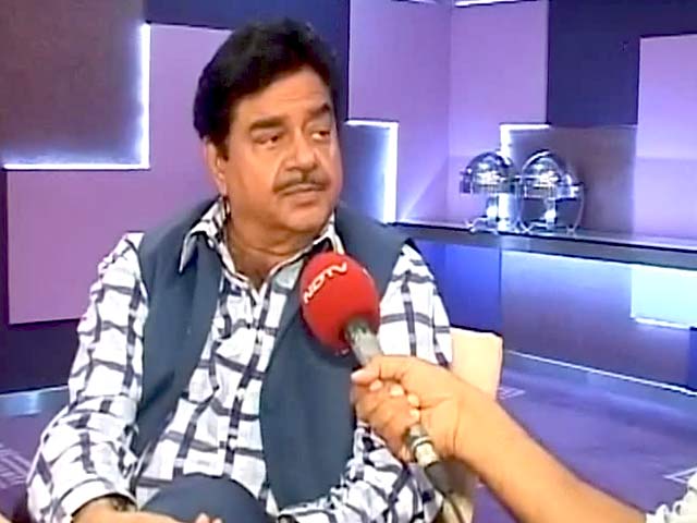 आडवाणी का भाषण हो तो अच्छा : शत्रुघ्न सिन्हा