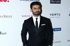 Fawad Khan's No Intimacy Clause Fawad Khan's No Intimacy Clause