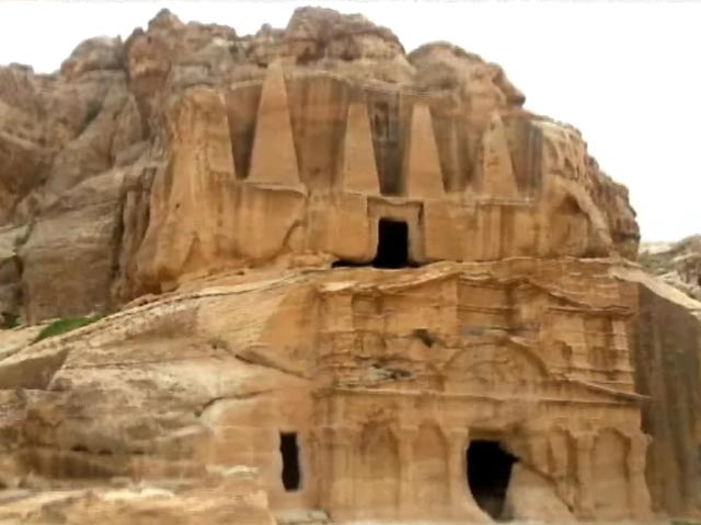 सीरिया में जारी लड़ाई की जॉर्डन पर मार