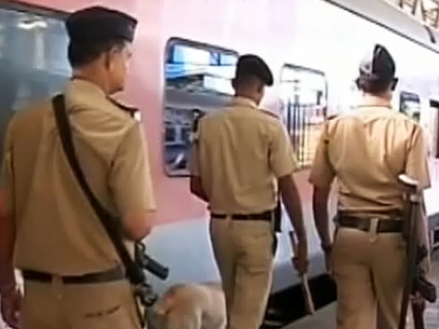 ड्रग्स तस्करों की पहली पसंद बनी राजधानी एक्सप्रेस?