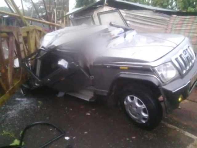 6 Killed, 5 Injured as Crane Falls on Shops in Madhya Pradesh