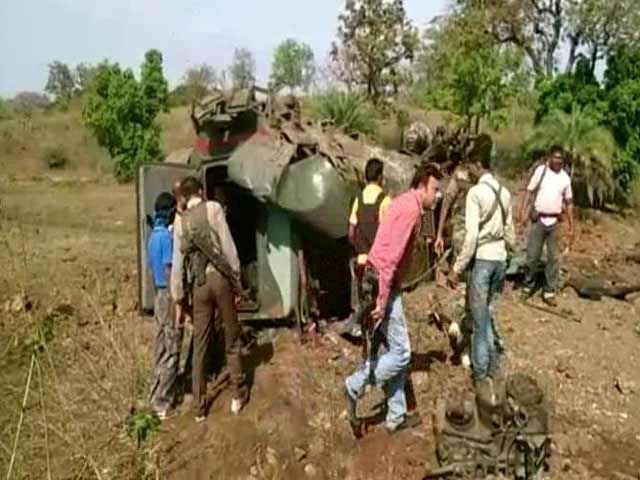 Four Policemen Killed in Chhattisgarh After Naxals Blow Up Anti-Landmine Vehicle