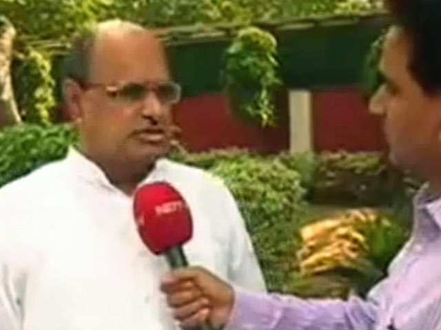 जनता परिवार के एकजुट होने से बीजेपी चिंतित : केसी त्यागी