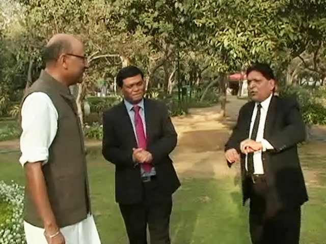 अंबेडकर का दलित सूट पहनता है : मिलिंद कांबले