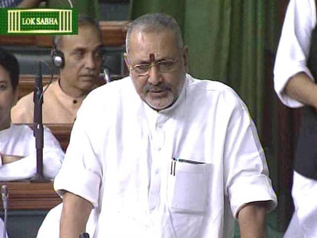 Video : Minister Giriraj Singh Apologises in Parliament for Racist Comments on Sonia Gandhi After Uproar