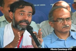 Yogendra Yadav, Prashant Bhushan Expelled From Aam Aadmi Party Yogendra Yadav, Prashant Bhushan Expelled From Aam Aadmi Party